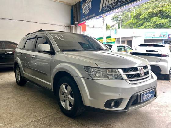 FIAT FREEMONT 2.4 PRECISION 16V GASOLINA 4P AUTOMÁTICO
